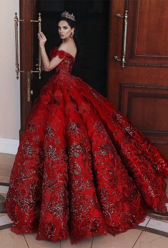 burgundy wedding wonderful bride in burgundy wedding dress saidmhamadphotography Red Ball Gowns, Red Ball Gown, Beautiful Evening Dresses, Sepang, Fairy Tale Wedding Dress, 파티 드레스, Dresses Beautiful, Red Ball, Beautiful Prom Dresses