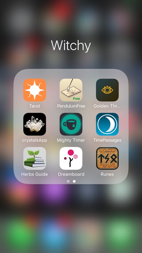 Kiki's Cauldron — witchyphilosophe: My witchy iOS apps. Wow!... Witch Apps, Kartu Tarot, Witch Board, Magia Das Ervas, Witchcraft Books, Great Apps, Wiccan Magic, Witch Spirituality, Wiccan Spell Book