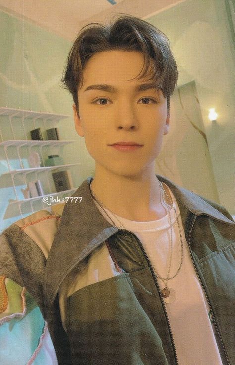 Vernon Attacca Photocard, Vernon Photocard Scan, Vernon Attacca, Fnaf Photos, Chwe Hansol, Pc Scan, Choi Hansol, Photocard Scan, Photo Cards