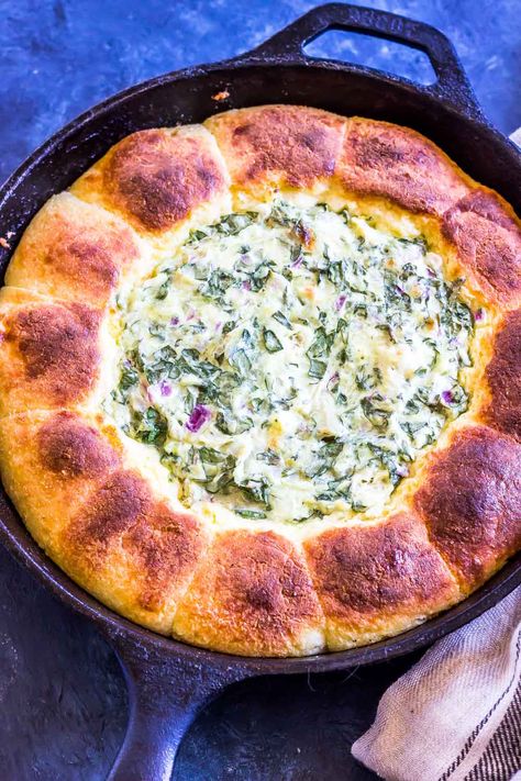 Keto Spinach Artichoke Dip Pull-Apart Rolls — Cast Iron Keto Keto Spinach Artichoke Dip, Keto Spinach Artichoke, Keto Spinach, Desserts Keto, Low Carb Appetizers, Spinach Artichoke Dip, Spinach Dip, Artichoke Dip, Asiago