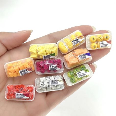 1/6 Scale Miniature Dollhouse Fruit Mini Strawberry Cherry Pretend Play Food Kithcen Decor for OB11 Mini Food Diy, Miniture Food, My Pet Dog, Pretend Play Food, Mini Brands, Mini Stuff, Kawaii Cooking, Diy Doll Miniatures, Mini Doll House