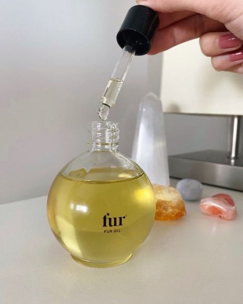 adrienne on Instagram: “my one goal post shave is to feel like a dolphin and @fur_you ‘s multipurpose oil does the trick! it’s also excellent for keeping my…” #london #uk #furyou #oil #cleanbeauty #shave #skincare #aesthetic #andsave #beauty #skincareroutine #discoverunder5k #details #springessentials Shaving Aesthetic, Oil Aesthetic, Skincare Organiser, Fur Oil, A Dolphin, Skincare Aesthetic, Clean Beauty, London Uk, Shaving