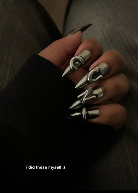 #chromenails #aesthetic #acrylicnaildesigns #blackgirlnails #streetwear #shortnails #nailinspiration Chrome Stiletto Nails Designs, Cross Nails Short, Streetwear Nails Designs, Barbwire Nails, Nail Charm Ideas, Nails Streetwear, Streetwear Nails, Studs Nails, Nails Chrome Designs