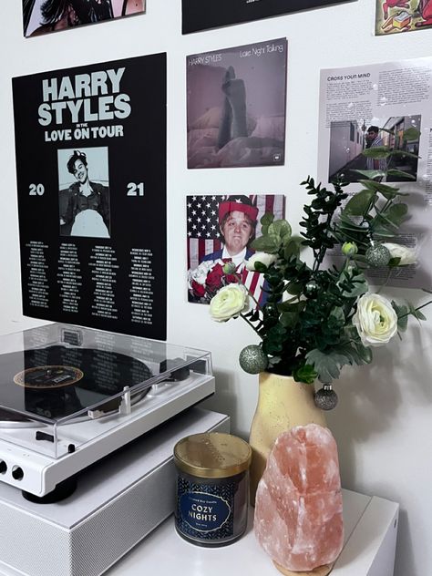 Record Player, Decor, Poster, Christmas, Audio Technica Record Player Decor, Audio Technica Turntable, Poster Christmas, Audio Technica, Record Player, Love On Tour, Crosley Turntable, Turntable, Harry Styles