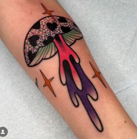 Drippy Mushroom Tattoo, Glitter Style Tattoo, Trippy Mushroom Tattoo Design, Trippy Mushroom Tattoo, Drippy Mushroom, Trippy Tattoo Ideas, Tattoo Colorful, Trippy Tattoo, Mushroom Cake