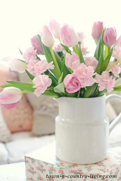 pink tulips, spring tulips, white ironstone pitcher, spring home tour, spring decorating Color Carne, Casa Country, Pink Carnations, Master Decor, Welcome Friends, Spring Bouquet, Spring Tulips, Pink Decor, Pink Tulips