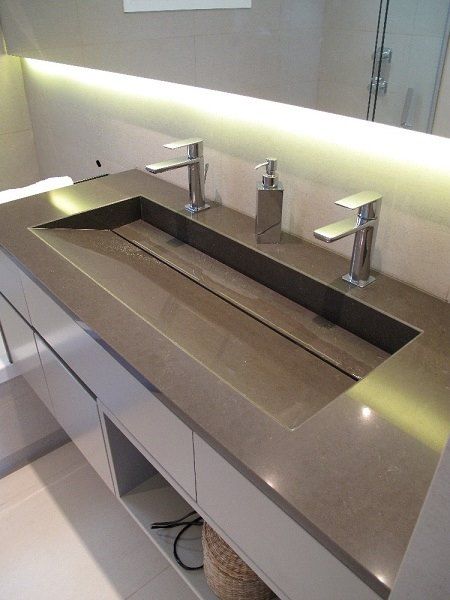 Bathroom Sink Design, Restroom Design, Washbasin Design, Beton Design, Bathroom Inspiration Modern, Modern Sink, Casa Country, Sink Design, Bathroom Design Luxury