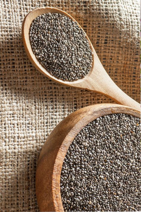 Chia Seeds Aesthetic, Chia Seed Egg, Vegan Egg Substitute, Egg Substitute, Seeds Benefits, Vegan Egg, Chia Seeds Benefits, Lost 100 Pounds, Smoothie Diet Plans