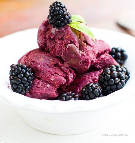 Blackberry Sorbet, Acai Sorbet, Frozen Smoothie Packs, Frozen Acai, Acai Puree, Sorbet Recipes, St Germain, Weather Day, Frozen Blueberries