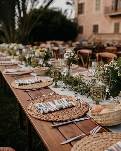 Fosh Catering on Instagram: “Fosh Catering infuses each and every wedding and event it is present at with a Mediterranean taste. We offer menus with fresh…” Farm Table Wedding Place Setting, Small Wedding Layout, Wedding Wooden Table Decorations, Wooden Tablescape, Wedding Picnic Table Decor, Wooden Table Wedding Decor, Wooden Table Wedding, Cottage Wedding Ideas, Wood Table Wedding