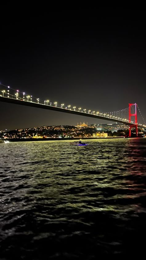 Istanbul Travel Aesthetic, Turkey Night Aesthetic, Istanbul Aesthetic Night, Turkey Travel Aesthetic, Istanbul Turkey Night, Turkey Istanbul Aesthetic, Bosfor Istanbul, Istanbul Nightlife, Turkey Bridge