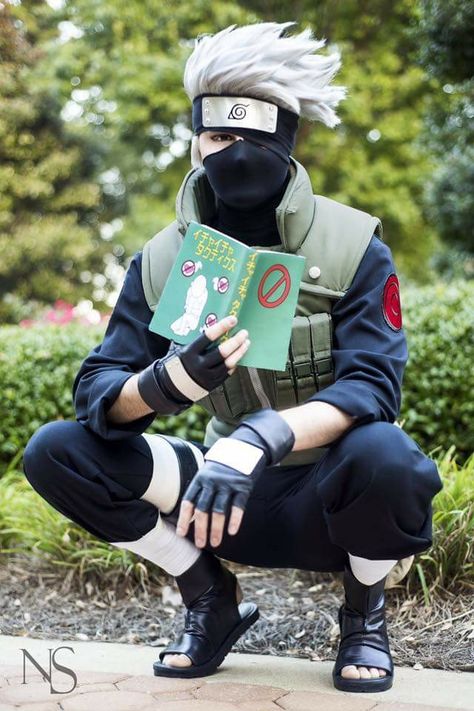 Kakashi Hatake   Animes: Naruto,  Naruto Shippuden, & Boruto Naruto Next Generations Cosplay Materials, Naruto Halloween, Kakashi Drawing, Boruto Cosplay, Deku Cosplay, Sasuke Cosplay, Bts Anime, Tokyo Ghoul Cosplay, Cosplay Naruto