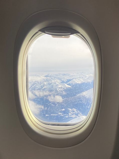 #skiing #snowboarding #mountains #snow #aeroplane #window Aeroplane Window, Aeroplane Window View, Plane Window, Window View, Private Jet, Window Seat, Mountain View, Airplane View