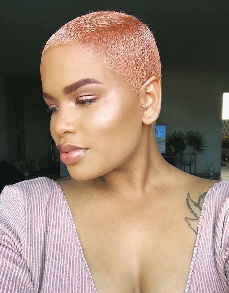 Blonde Fade, Alissa Ashley, Pink Short Hair, Hair Lights, Short Natural Haircuts, Buzz Cut Hairstyles, Hair Goal, Shaved Hair Designs, Natural Hair Cuts