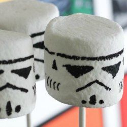 Star Wars Dessert, Decoracion Star Wars, Star Wars Cake Toppers, Star Wars Cupcakes, Birthday Cupcakes Decoration, Star Wars Cookies, Star Wars Theme Party, Star Wars Food, Star Wars Princess