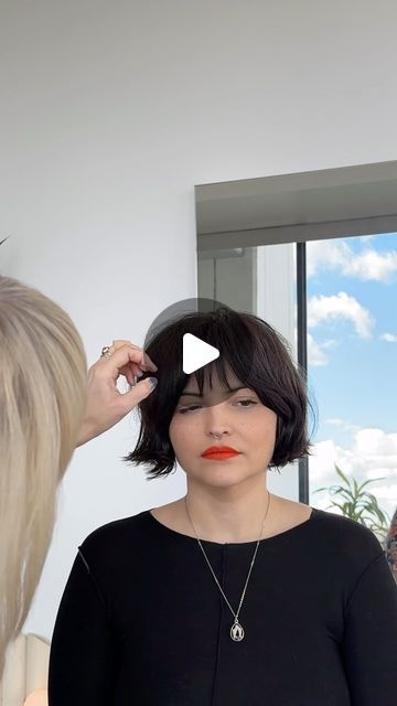 Jayne Matthews on Instagram: "Thank you for trusting me with this big makeover @charmedcollective ❤️ . If anyone of you remembers, we did a super short mullet on top with baby bangs, and long ends. This is how it had grown out after about eight months. Now we did the opposite chopping the bottom off and leaving the bangs and the top longer into a cute little baby French bob. . If you're interested in learning how to cut a French Bob with a razor and you are a hairstylist I'm going to be doing hands-on workshop in San Francisco in a couple months! The seats will be extremely limited, so definitely join my email list to be the first to be notified when the tickets go on sale. I'm super excited to watch you cut hair and help you refine your skills. Big love to you all! Xo . . #jaynematthew Bob With Cute Bangs, French Bob With Bangs Square Face, How To Style French Bob With Bangs, Short Bob With Long Curtain Bangs, French Bob With Long Bangs, Christina Ricci Short Hair, Bell Bottom Bob Haircut, Short Bob Straight Hair Bangs, Diy French Bob Haircut