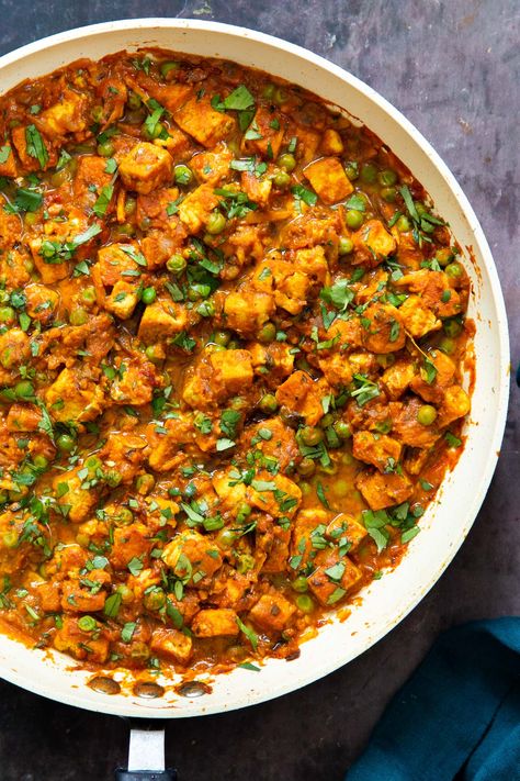 Protein Vegan Meals, High Protein Vegan Meals, Pea Curry, Indian Sauces, Paneer Cheese, Tofu Curry, Vegan Protein Recipes, Lunch Prep, Dinner Vegan