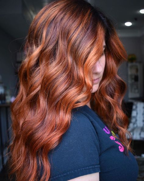 50 New Red Hair Ideas & Red Color Trends for 2022 - Hair Adviser Copper Red Hair With Highlights And Lowlights, Copper Hair With Brown Lowlights, Brown And Copper Highlights, Pinkish Brown Hair, Ruby Red Hair, Light Red Hair, Light Auburn Hair, Dark Red Hair Color, Red Hair Looks