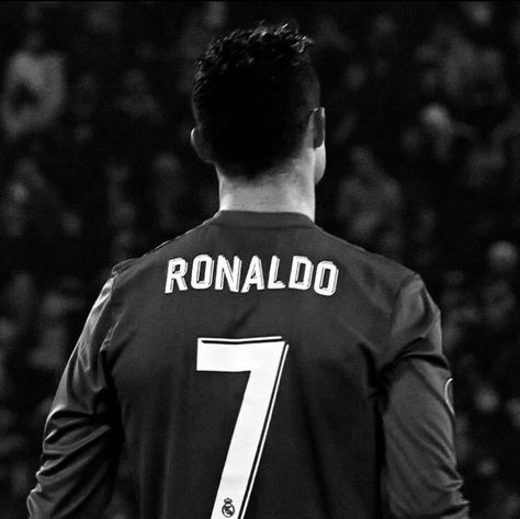 Ronaldo Aesthetic Pfp, Cristiano Ronaldo Pfp, Cr7 Pfp, Cristiano Ronaldo Aesthetic, Ronaldo Highlights, Cristiano Ronaldo Icon, Cr7 Icons, Ronaldo Pp, Ronaldo Icon