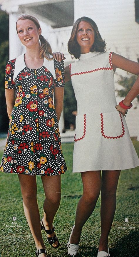 1970s Dress Styles 70 Dresses Style 70s Fashion, 1970s Fashion Women Dresses, Moda 70s, Disco Dresses, 1970 Dress Patterns, Seventies Dress, Go Go Dancer, 60s Costume, 1960s Mod Dress