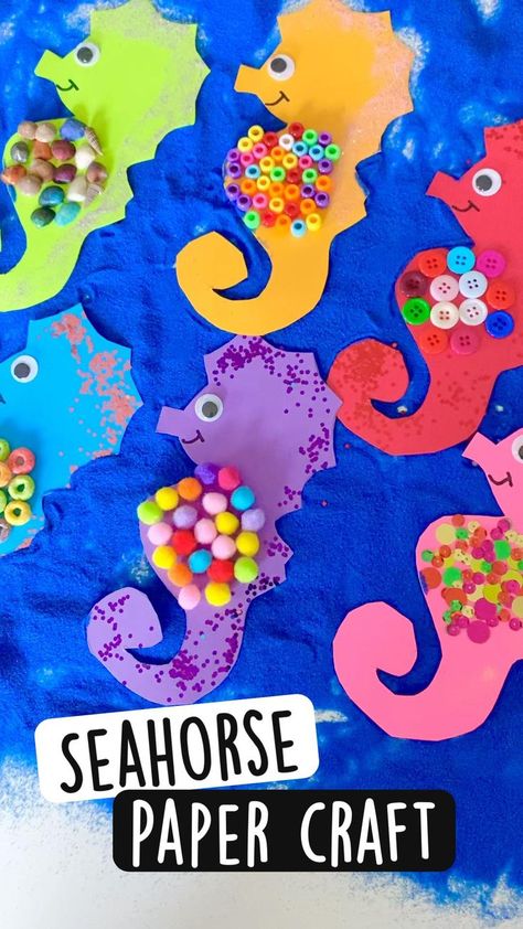 Seahorse Crafts, Crafts Kindergarten, Ocean Animal Crafts, Under The Sea Crafts, Ocean Theme Preschool, Toddler Arts And Crafts, Preschool Arts And Crafts, Sea Crafts, Summer Crafts For Kids