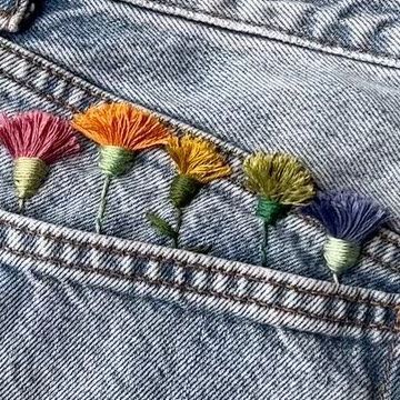 142K likes, 508 comments - flynn_and_mabel on November 16, 2023: "Rainbow Fluffy Flowers ☺️ . . #upcycledclothing #upcycledfashion #embroideredflowers #embr..." Embroidery Rainbow Ideas, Embroidery Floss Crafts, Denim Embroidery, Learning To Embroider, Sewing Appliques, Sewing Embroidery Designs, Crafts For Girls, Embroidery For Beginners, Embroidery Hoop Art