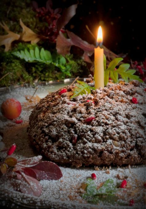 Imbolc Cake Recipes, Imbolc Recipes Desserts, Imbolc Foods, Soul Cakes Samhain, Imbolc Recipes Meals, Soul Cake, Witch Cake, Kitchen Witch Recipes, Ancient Recipes