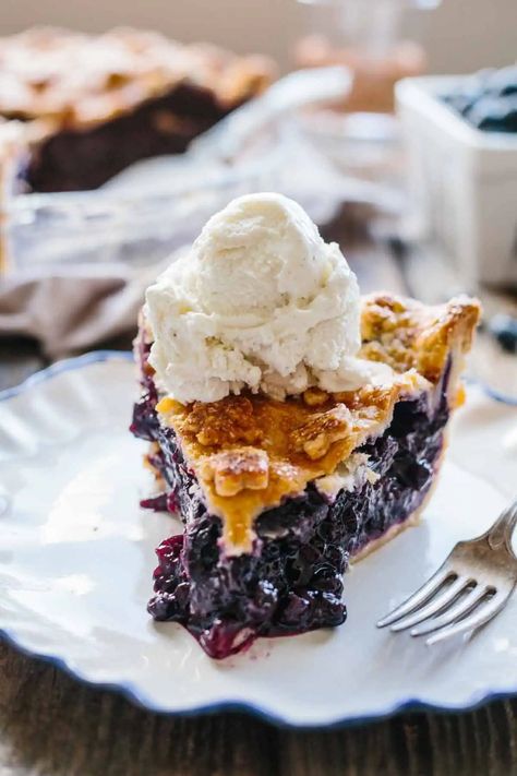 Grandma's Old Fashioned Blueberry Pie - Coley Cooks Fresh Blueberry Pie Recipes, Best Blueberry Pie Recipe, Blueberry Pie Recipe, Fresh Blueberry Pie, Slab Pie, Blueberry Desserts, Blueberry Pie, Pie Recipe, Pie Recipes