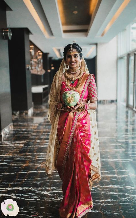 Telugu Bride inspiration I Best Photographer In Hyderabad Gold Kanjeevaram Saree, Wedding Cermony, Telugu Bride, Indian Wedding Sari, South Indian Bride Saree, Marathi Bride, South Indian Bridal Jewellery, Wedding Outfits For Groom, Lehenga Designs Simple