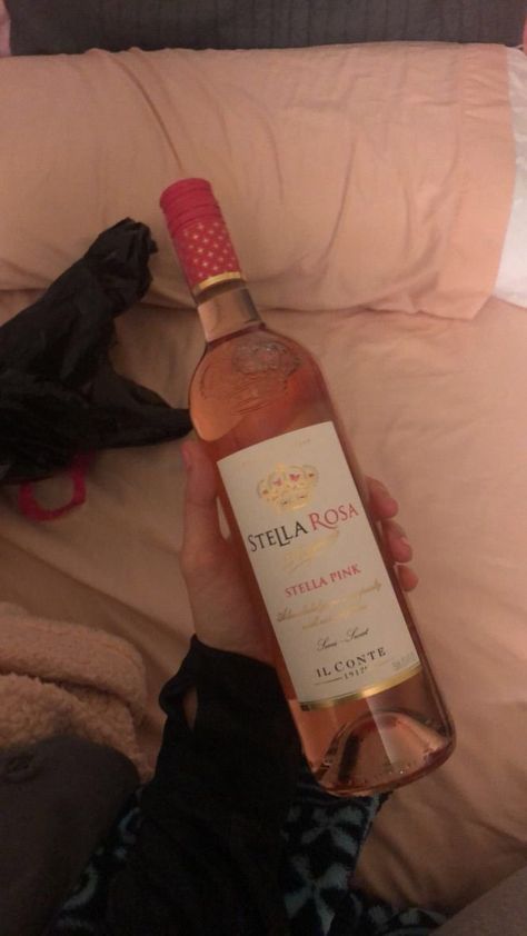 Stella Rose Wine, Stella Rosa Wine, Wine Aesthetic, Stella Rosa, Stella Rose, Bday List, Room Interior, Rosé Wine Bottle, Rose Wine