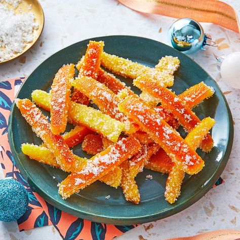 candied orange peel recipe Candied Orange Peel Recipe, Orange Crush Cocktail, Orange Peel Recipe, Candied Orange Peels, Homemade Christmas Candy, Chex Mix Christmas, Christmas Candy Homemade, Candied Lemon Peel, Sanding Sugar