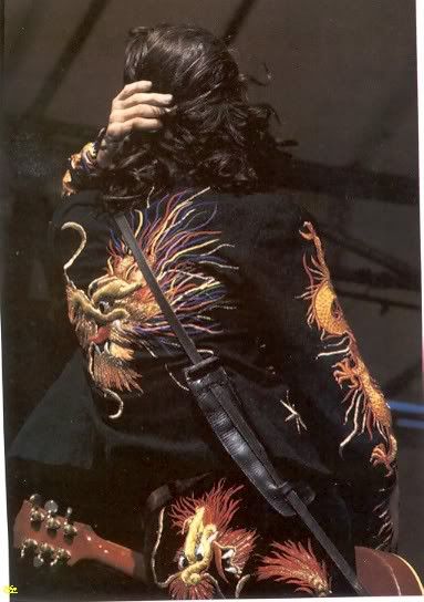 Jimmy Page Dragon Suit 1975 Oakland Coliseum, Make A Dragon, John Paul Jones, Best Guitarist, John Bonham, Whole Lotta Love, Led Zep, Enter The Dragon, Band Members