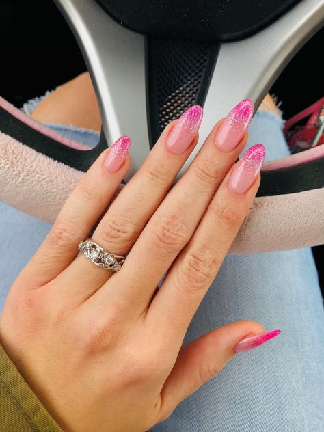 Pink Sparkle Aesthetic Nails, Pink Nails Prom Sparkle, Pink Ombré Nails With Glitter, Pink Sparkly Tip Nails, Pink Nails With Sparkle Tips, Red Nails With Pink Glitter, Glitter Pink Tip Nails, Gradient Sparkle Nails, Pink Nail Extension Designs For Wedding