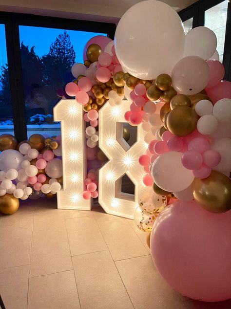 18th Light Up Numbers, 18th Birthday Party Pink And White, Birthday Party Decorations Pink And White, Pink And Gold 18th Birthday Party Ideas, Light Pink White And Gold Party Decoration, Light Pink Theme Party, Light Numbers Birthday, Birthday Theme Pink And White, 18ths Birthday Ideas