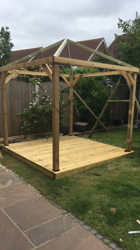 Deck For Gazebo, Wood Gazebo On Deck, Wood Gazebo Diy, Gazebo Diy Cheap, Gazebo Base Ideas, Diy Enclosed Gazebo, Wood Gazebo Backyards, Diy Wooden Gazebo, Diy Garden Gazebo