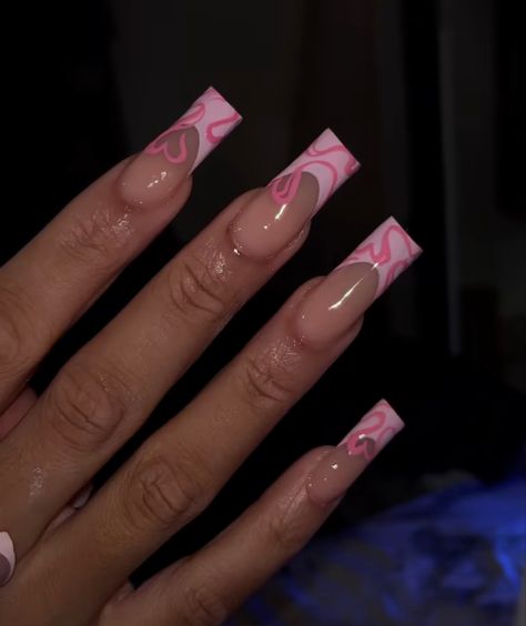 Short Summer Set Nails, Pink Square Long Nails, Square Acrylic Nails Medium Length Ideas, Popular Acrylic Nails 2023, Medium Acrylic Nails Pink, Summer Medium Nails, Cute Pink Acrylics, Barbie Pink Acrylic Nails Short, Cute French Acrylic Nails