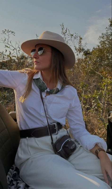 @laurandnicolas Farm Party Outfit Women, Farm Party Outfit, Safari Outfit Women, Africa Safari Clothes, Party Outfit Women, Safari Outfit, Safari Outfits, Party Outfits For Women, Africa Do Sul