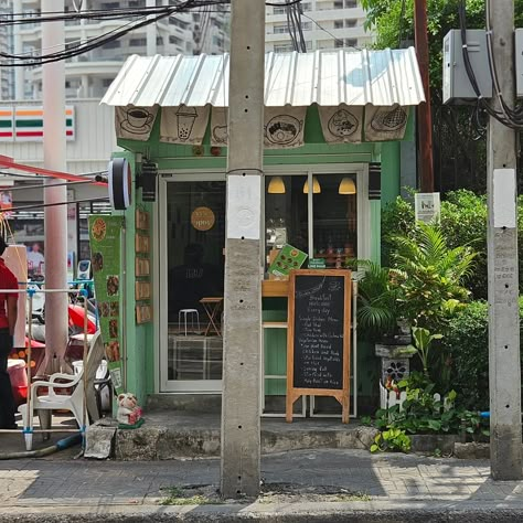 Thailand, you were such a beauty 🤌🏻 Visited Thailand a couple of days back, and found this cute little cafe in Bangkok. I loved painting this one, there's some more aesthetic storefronts and cafes I found there, hopefully I'll be able to paint them all .. Digital art Procreate . #thailand🇹🇭 #bangkok #cafe #pleinair #pleinairpril #pleinairpainting Bangkok Cafe Aesthetic, Bangkok Thailand Aesthetic, Aesthetic Cafe Food, Thailand Cafe, Bangkok Aesthetic, Bangkok Cafe, Thailand Aesthetic, Asian Cafe, Digital Art Procreate