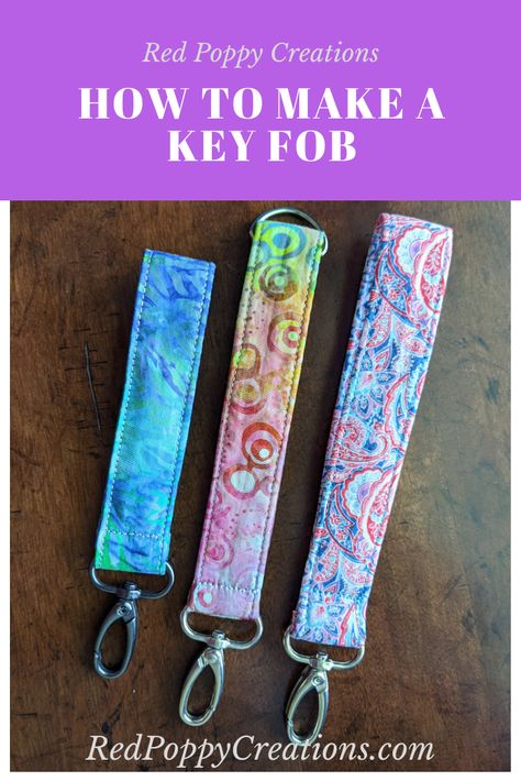 Tutorial on how to make a key fob with a swivel hook. Key Lanyard Diy, How To Make Key Fobs, Key Fob Tutorial Free Pattern, Key Fobs Wristlet Diy, Diy Key Fob Chain, Diy Key Rings Handmade Gifts, How To Make A Key Fob, Key Fobs Diy Free Pattern, Key Fob Wristlet Diy