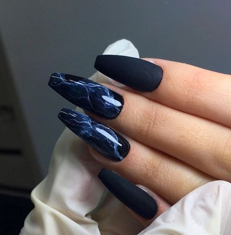 Lightening Nails, Stylish Nails, Nail Inspo, Hair And Nails, Gel Nails, Manicure, Nail Designs, Nail Art, Nails