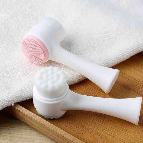 New in ���🌸🌸🌸 Portable face brush (for your skincare routine) Price N3,000 each Silicone Face Brush, Bath Brushes, Facial Massage, Face Brush, Facial Cleansing, Wash Your Face, Facial Care, Facial Cleanser, Skincare Routine