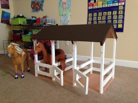 Horse Stables Design, Toy Horse Stable, Horse Bedroom, Diy Horse Barn, Bookshelf Plans, Toy Barn, American Girl Doll Diy, Horse Stable, Desk Plans