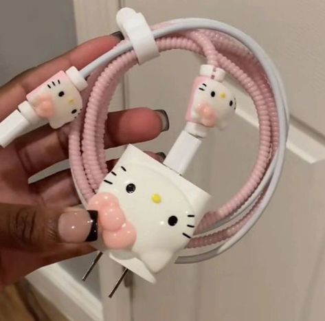 Hello Kitty Charger, Charger Protector, Hello Kitty Things, Kitty Clothes, Charmmy Kitty, Hello Kitty Clothes, Hello Kitty Rooms, Hello Kitty Aesthetic, Kitty Accessories