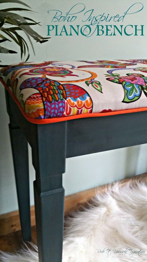 Boho Inspired Piano Bench | Redo It Yourself Inspirations : Boho Inspired Piano Bench Piano Bench Makeover, Bench Makeover, Painted Pianos, Piano Decor, Country Chic Paint, Piano Stool, Furniture Fix, Furniture Flip, Piano Bench