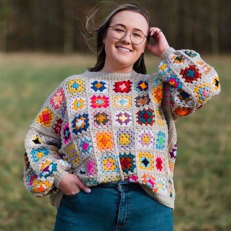 Granny Square Sweater, Jumper Designs, Crochet Jumper, Mosaic Crochet, Jumper Patterns, Pattern Cat, Cat Sweater, Sweater Crochet, Crochet Etsy