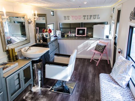 Camper Beauty Salon, Camper Hair Salon, Rv Hair Salon, Camper Salon Ideas, Rv Salon Ideas, Mobile Hair Salon Trailers, Mobile Salon Trailers, Hair Salon Shed Backyard Studio, Mobile Hair Salon Van