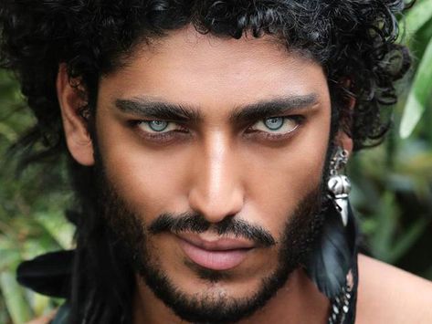 Akash Kumar Akash Kumar, Beauty Fair, Male Body Art, Blue Eyed Men, Men Faces, Akshay Kumar, Large Eyes, Face Expressions, Outdoor Fashion