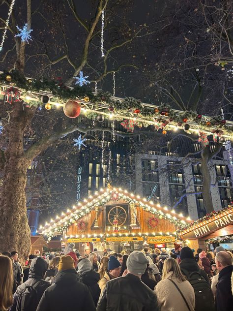 London Christmas Market, London At Christmas, London Christmas Lights, London Christmas, Leicester Square, Christmas Markets, Christmas Inspo, Christmas Market, Leicester