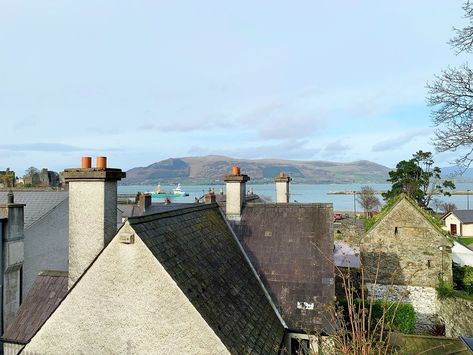 Irish Coastal Town, Seaside Town Aesthetic, Ireland Town, Outdoor Reference, Louth Ireland, Sea Town, Town Names, Small Town Romance, Seaside Cottage