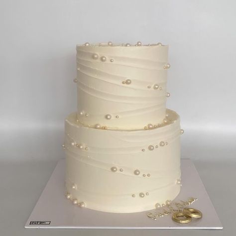 Engagement Cakes Ideas Simple, Pearl Cake Design Wedding, Civil Wedding Cake, Cakes For Engagement, Wedding Cake 2024, Nikah Cake, Cake Married, Birthday Cake Two Tier, Nikkah Cake